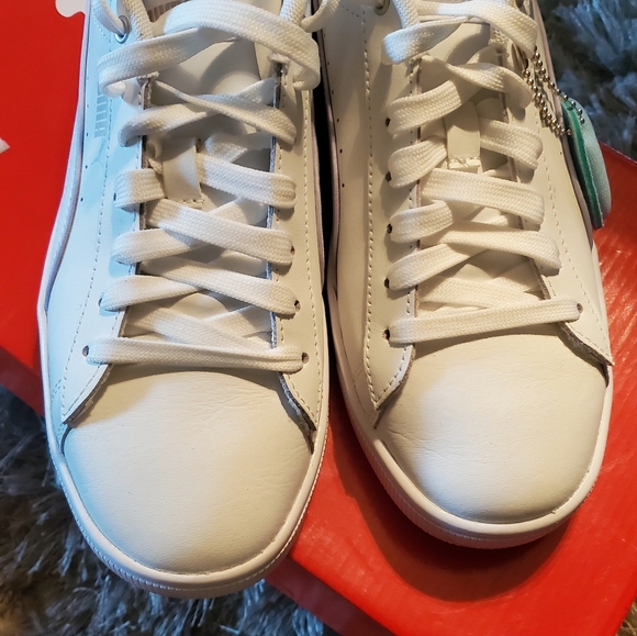 PUMA Vikky 2 Shoe - Picture 6 of 6